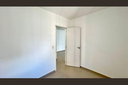Quarto 1 de apartamento para alugar com 2 quartos, 68m² em Jardim Flor da Montanha, Guarulhos