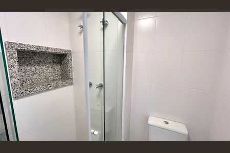 Apartamento para alugar com 68m², 2 quartos e 1 vaga Apartamento para alugar com 68m², 2 quartos e 1 vagaBanheiro