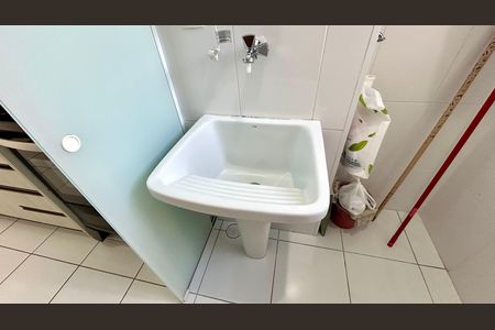 Apartamento para alugar com 68m², 2 quartos e 1 vaga Apartamento para alugar com 68m², 2 quartos e 1 vagaÁrea de Serviço