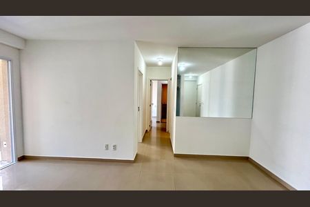 Sala de apartamento para alugar com 2 quartos, 68m² em Jardim Flor da Montanha, Guarulhos