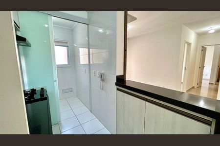 Apartamento para alugar com 68m², 2 quartos e 1 vaga Apartamento para alugar com 68m², 2 quartos e 1 vagaCozinha