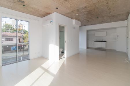 Sala de apartamento para alugar com 1 quarto, 50m² em Camaquã, Porto Alegre