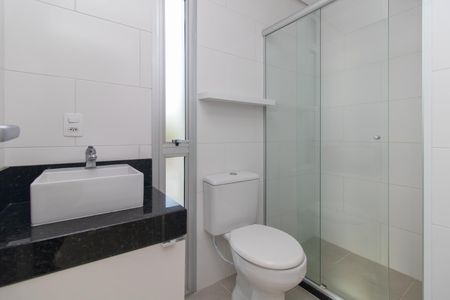 Banheiro de apartamento para alugar com 1 quarto, 50m² em Camaquã, Porto Alegre