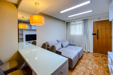 Apartamento à venda com 70m², 2 quartos e 1 vagaSala