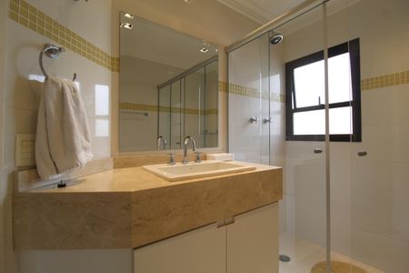 Apartamento para alugar com 210m², 3 quartos e 3 vagasBanheiro da Suíte 3