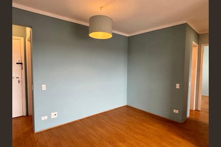 Apartamento para alugar com 67m², 2 quartos e 1 vagaSala