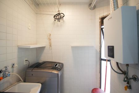 Apartamento para alugar com 82m², 1 quarto e 1 vagaÁrea de Serviço