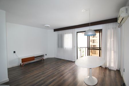 Apartamento para alugar com 82m², 1 quarto e 1 vagaSala