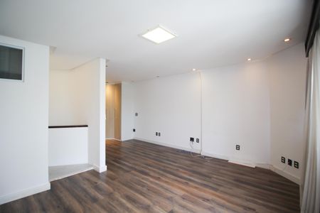 Apartamento para alugar com 82m², 1 quarto e 1 vagaSuíte