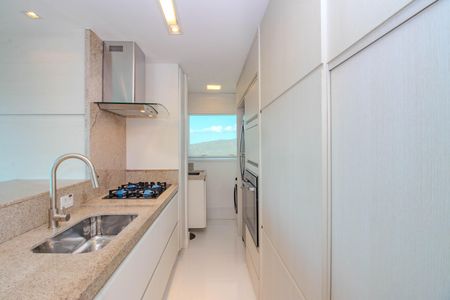 Apartamento para alugar com 75m², 2 quartos e 1 vagaCozinha e Área de Serviço