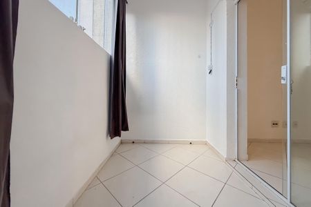 Apartamento à venda com 78m², 1 quarto e sem vaga Apartamento à venda com 78m², 1 quarto e sem vagaVaranda