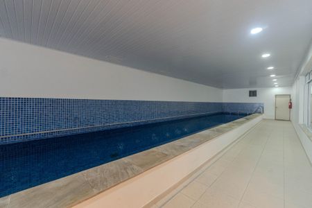 Studio à venda com 34m², 1 quarto e 1 vaga Studio à venda com 34m², 1 quarto e 1 vagaÁrea comum - Piscina