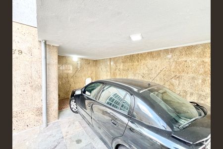 Casa à venda com 350m², 3 quartos e 4 vagasGaragem