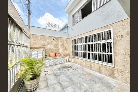 Casa à venda com 350m², 3 quartos e 4 vagasGaragem