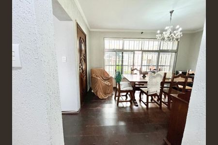 Casa à venda com 350m², 3 quartos e 4 vagasSala de Jantar