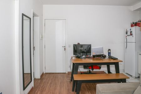 Apartamento para alugar com 33m², 1 quarto e sem vaga Apartamento para alugar com 33m², 1 quarto e sem vagaSala