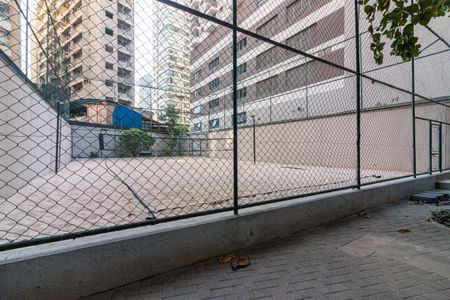 Apartamento à venda com 81m², 2 quartos e 2 vagasQuadra de Volei de Praia