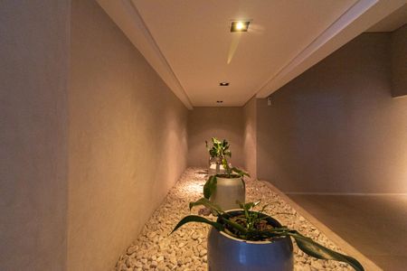 Apartamento à venda com 81m², 2 quartos e 2 vagasHall de entrada