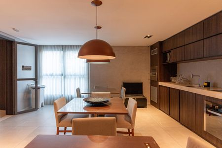 Apartamento à venda com 81m², 2 quartos e 2 vagasÁrea comum - Salão de festas