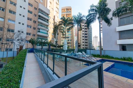 Apartamento à venda com 81m², 2 quartos e 2 vagasÁrea comum - Piscina