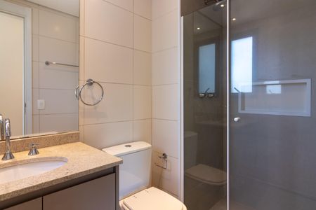 Apartamento à venda com 81m², 2 quartos e 2 vagasBanheiro da Suíte 2