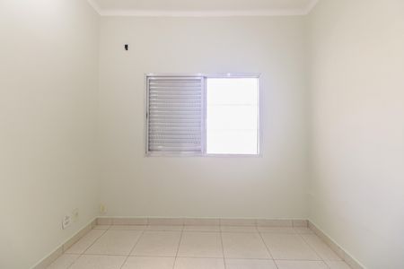 Quarto 2 de casa para alugar com 2 quartos, 120m² em Vila Aricanduva, São Paulo
