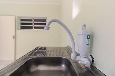 Cozinha  de casa para alugar com 2 quartos, 120m² em Vila Aricanduva, São Paulo