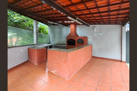 Apartamento à venda com 77m², 2 quartos e 1 vaga Apartamento à venda com 77m², 2 quartos e 1 vagaÁrea comum - Churrasqueira