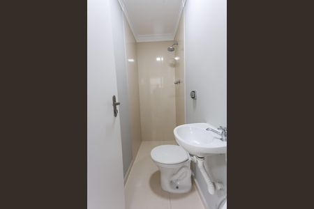 Apartamento para alugar com 180m², 4 quartos e 4 vagas Apartamento para alugar com 180m², 4 quartos e 4 vagasBanheiro de Serviço