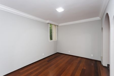 Apartamento para alugar com 180m², 4 quartos e 4 vagas Apartamento para alugar com 180m², 4 quartos e 4 vagasSala 2