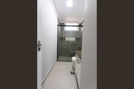 Apartamento para alugar com 180m², 4 quartos e 4 vagas Apartamento para alugar com 180m², 4 quartos e 4 vagasBanheiro social