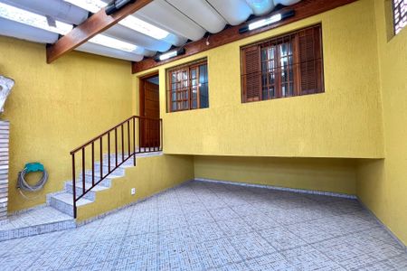 Casa à venda com 85m², 2 quartos e 2 vagas Casa à venda com 85m², 2 quartos e 2 vagasGaragem