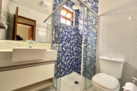 Casa à venda com 85m², 2 quartos e 2 vagas Casa à venda com 85m², 2 quartos e 2 vagasBanheiro Social