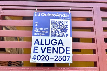 Casa à venda com 85m², 2 quartos e 2 vagas Casa à venda com 85m², 2 quartos e 2 vagasPlaquinha