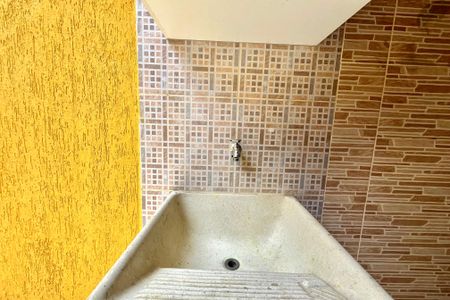 Casa à venda com 85m², 2 quartos e 2 vagas Casa à venda com 85m², 2 quartos e 2 vagasÁrea de Serviço