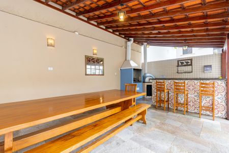 Apartamento à venda com 79m², 3 quartos e 1 vaga Apartamento à venda com 79m², 3 quartos e 1 vagaÁrea comum - Churrasqueira