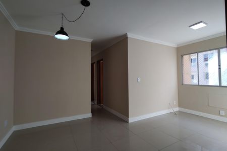 Apartamento à venda com 67m², 3 quartos e 1 vaga Apartamento à venda com 67m², 3 quartos e 1 vagaSala