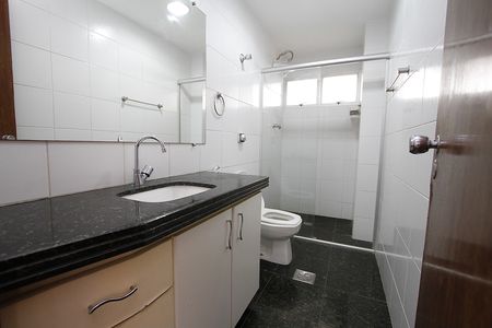 Banheiro Social de apartamento para alugar com 4 quartos, 140m² em Cidade Jardim, Belo Horizonte
