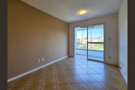 Sala  de apartamento para alugar com 2 quartos, 55m² em Nonoai, Porto Alegre