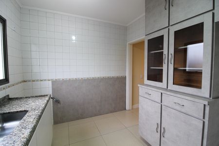 Casa de condomínio à venda com 110m², 3 quartos e 1 vaga Casa de condomínio à venda com 110m², 3 quartos e 1 vagaCozinha