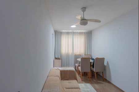 Sala de apartamento para alugar com 2 quartos, 50m² em Loteamento Parque São Martinho, Campinas