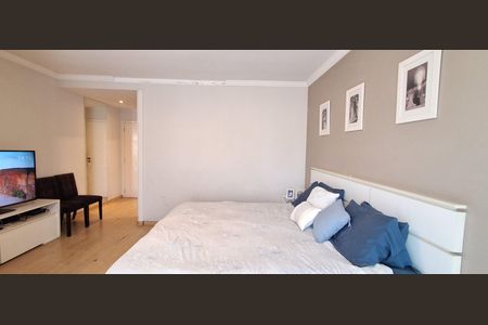 Casa à venda com 272m², 3 quartos e 4 vagasSuíte Master