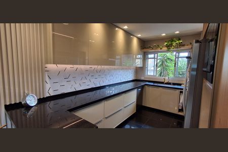 Casa à venda com 272m², 3 quartos e 4 vagasCozinha