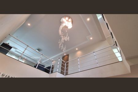 Casa à venda com 272m², 3 quartos e 4 vagasLustre