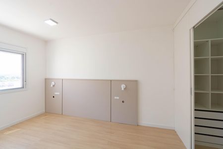 Apartamento para alugar com 70m², 3 quartos e 1 vagaSuíte