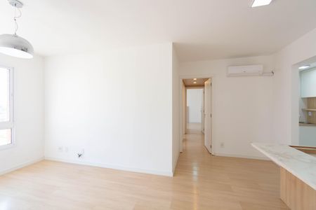 Sala de apartamento para alugar com 3 quartos, 70m² em Marechal Rondon, Canoas