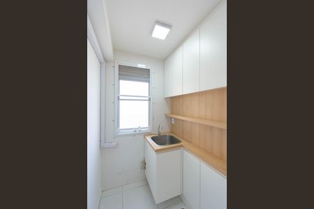 Apartamento para alugar com 70m², 3 quartos e 1 vagaÁrea de Serviço