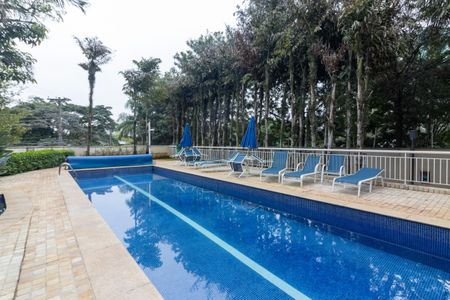 Apartamento à venda com 57m², 2 quartos e 1 vaga Apartamento à venda com 57m², 2 quartos e 1 vagaÁrea comum - Piscina