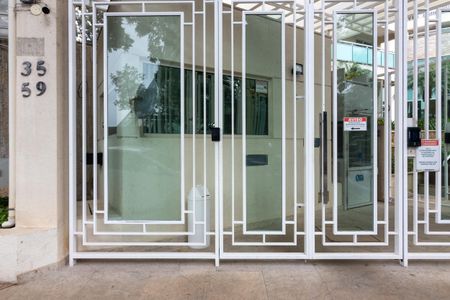 Apartamento à venda com 57m², 2 quartos e 1 vaga Apartamento à venda com 57m², 2 quartos e 1 vagaFachada
