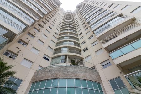 Apartamento à venda com 57m², 2 quartos e 1 vaga Apartamento à venda com 57m², 2 quartos e 1 vagaFachada do Prédio